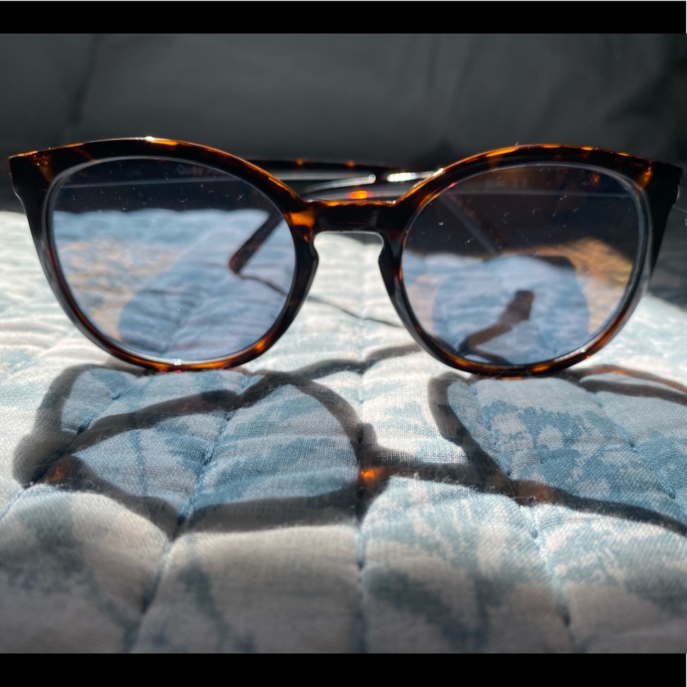 Quay Australia Women’s Dixon Sunglasses